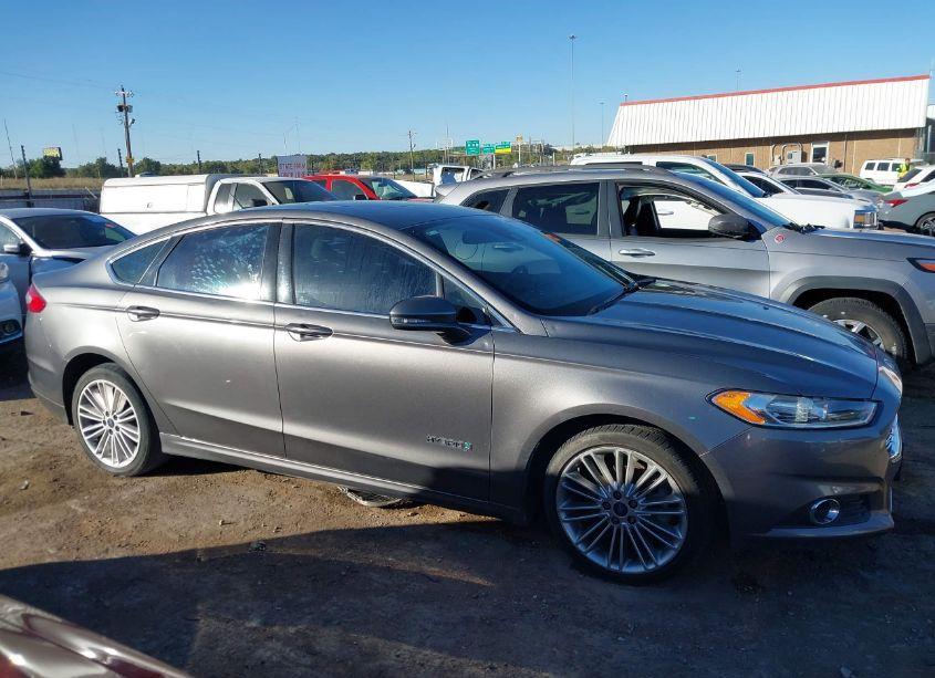 Photo 13 of 2014 Ford Fusion HYBRID SE (VIN 3FA6P0LU1ER122092)