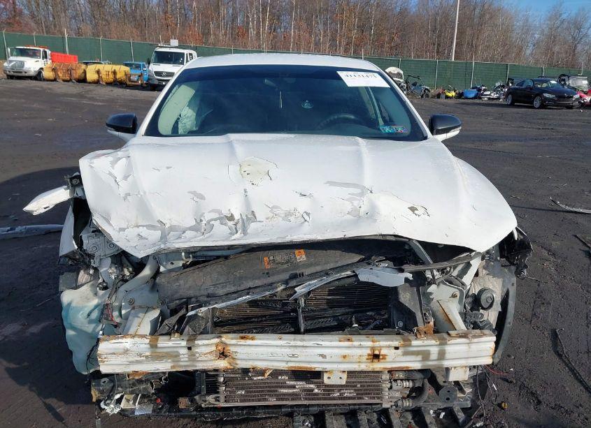 Photo 12 of 2014 Ford Fusion HYBRID SE (VIN 3FA6P0LU1ER259680)