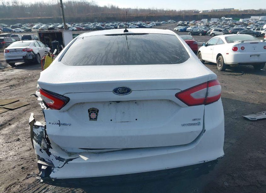 Photo 16 of 2014 Ford Fusion HYBRID SE (VIN 3FA6P0LU1ER259680)