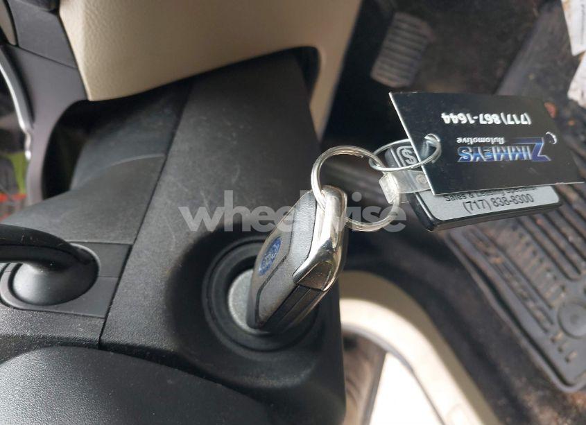 Photo 11 of 2015 Ford Fusion HYBRID SE (VIN 3FA6P0LU1FR199661)