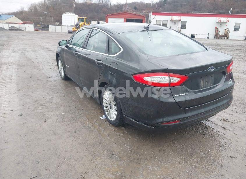 Photo 3 of 2015 Ford Fusion HYBRID SE (VIN 3FA6P0LU1FR289246)