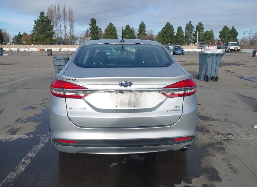 Photo 16 of 2017 Ford Fusion HYBRID SE (VIN 3FA6P0LU1HR260882)