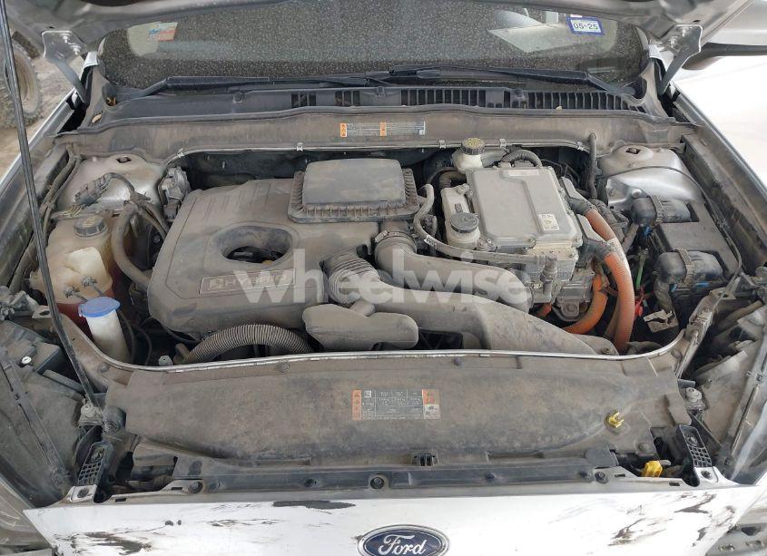 Photo 10 of 2017 Ford Fusion HYBRID SE (VIN 3FA6P0LU1HR384862)