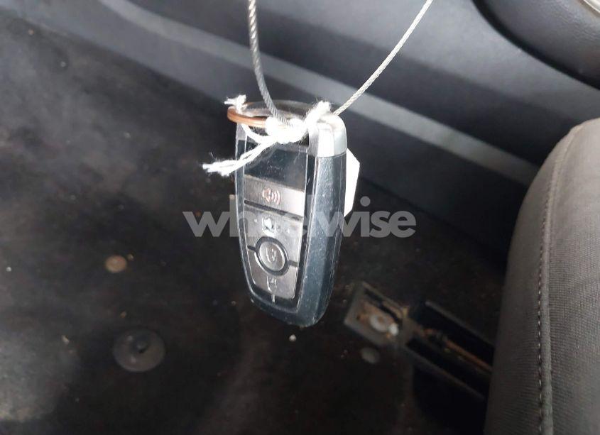 Photo 11 of 2017 Ford Fusion HYBRID SE (VIN 3FA6P0LU1HR384862)