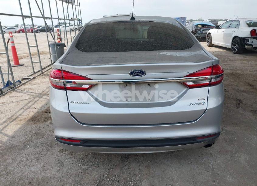 Photo 16 of 2017 Ford Fusion HYBRID SE (VIN 3FA6P0LU1HR384862)