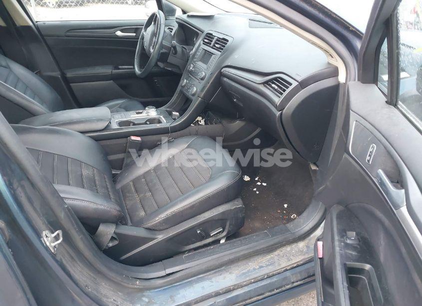 Photo 5 of 2018 Ford Fusion HYBRID SE (VIN 3FA6P0LU1JR102418)