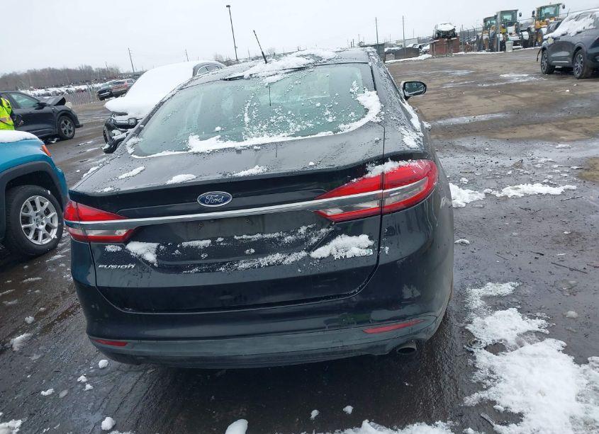 Photo 16 of 2018 Ford Fusion HYBRID SE (VIN 3FA6P0LU1JR138903)