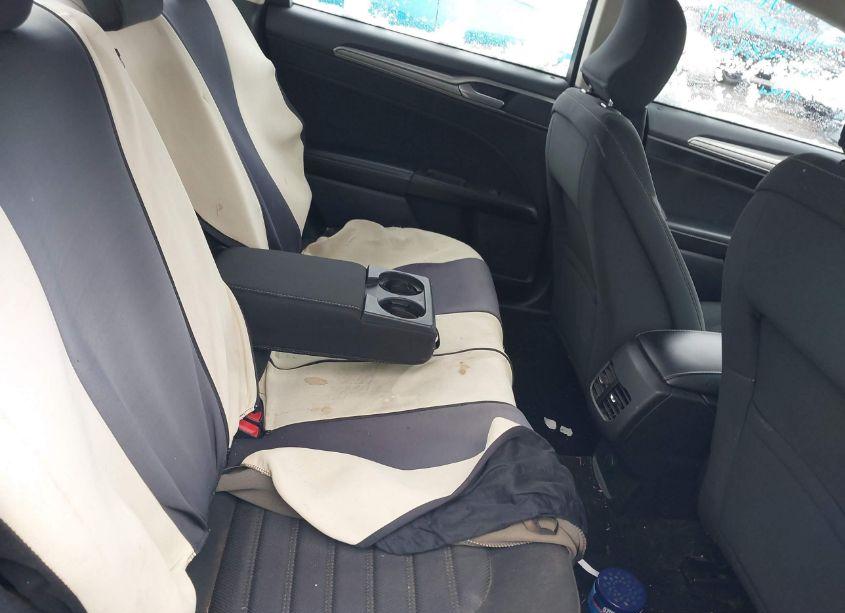 Photo 8 of 2018 Ford Fusion HYBRID SE (VIN 3FA6P0LU1JR138903)