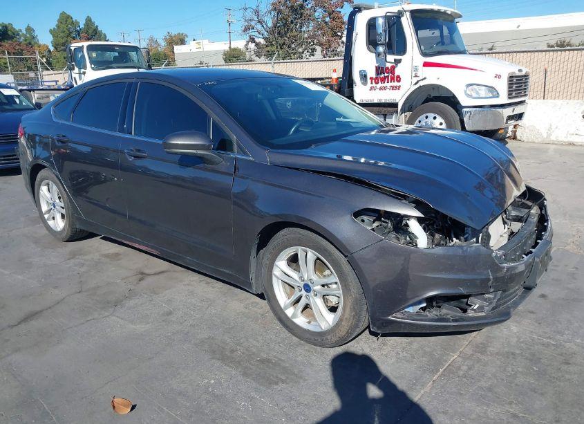 2018 Ford Fusion HYBRID SE (VIN 3FA6P0LU1JR163221) main photo