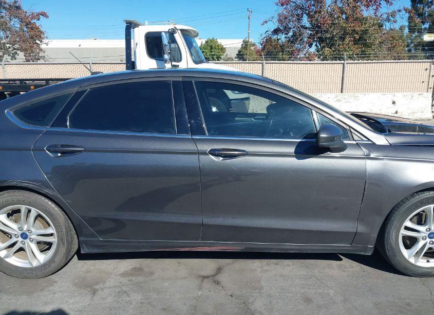 Photo 14 of 2018 Ford Fusion HYBRID SE (VIN 3FA6P0LU1JR163221)