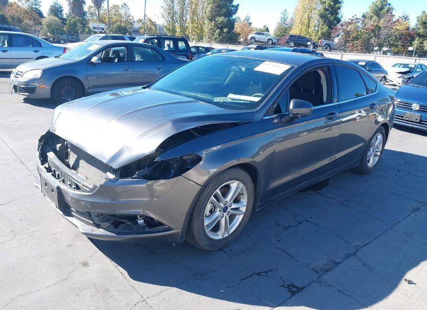 Photo 2 of 2018 Ford Fusion HYBRID SE (VIN 3FA6P0LU1JR163221)