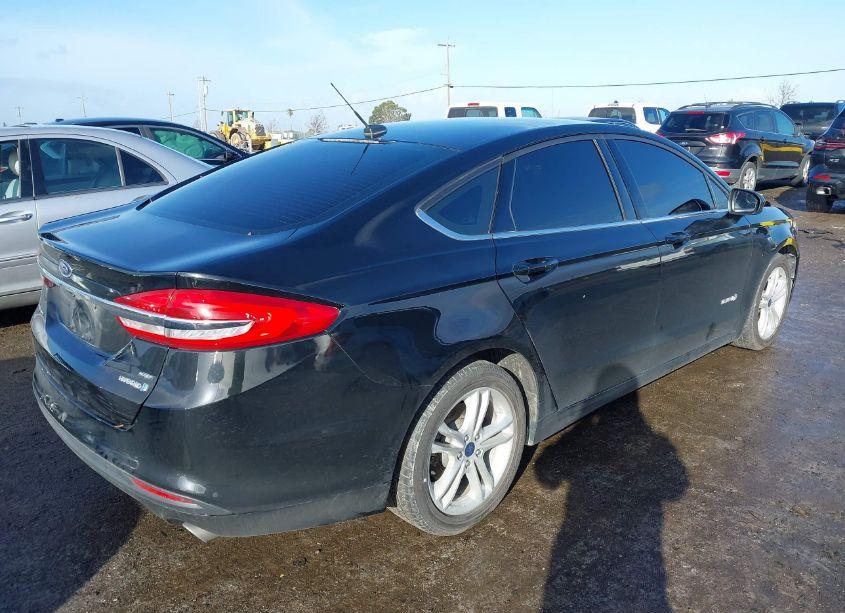 Photo 4 of 2018 Ford Fusion HYBRID SE (VIN 3FA6P0LU1JR173215)