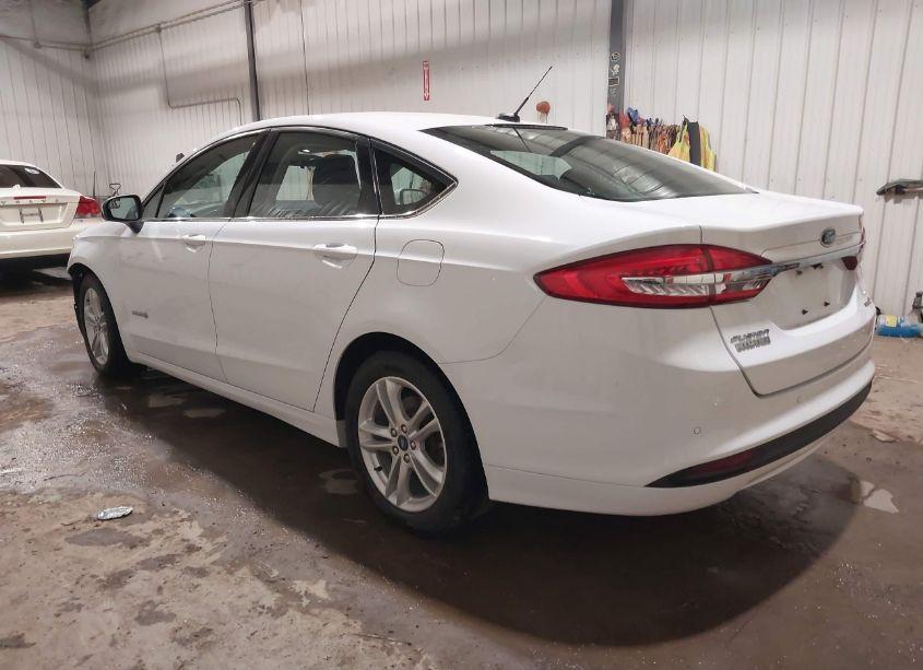 Photo 3 of 2018 Ford Fusion HYBRID SE (VIN 3FA6P0LU1JR285044)