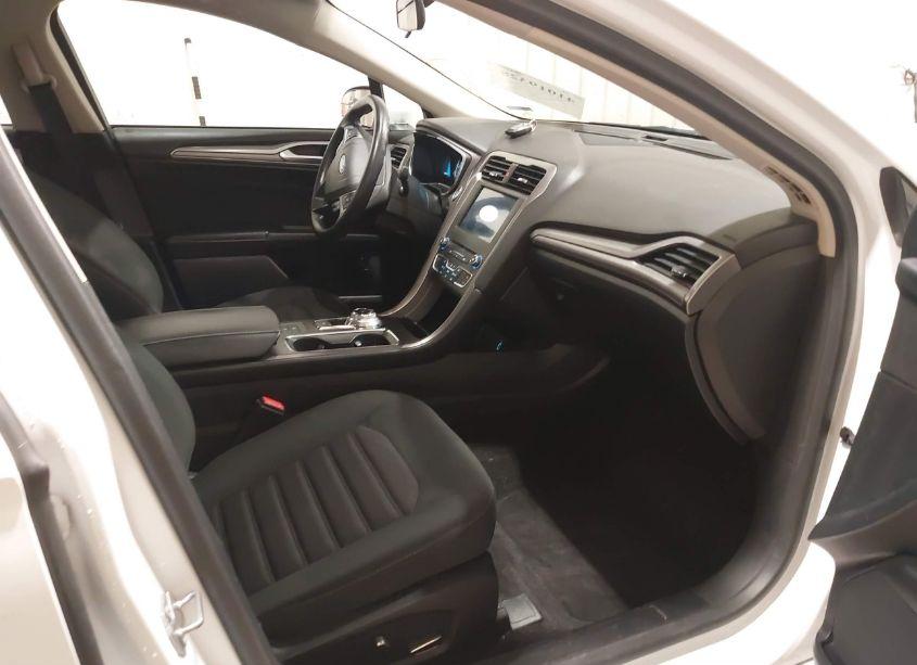 Photo 5 of 2018 Ford Fusion HYBRID SE (VIN 3FA6P0LU1JR285044)