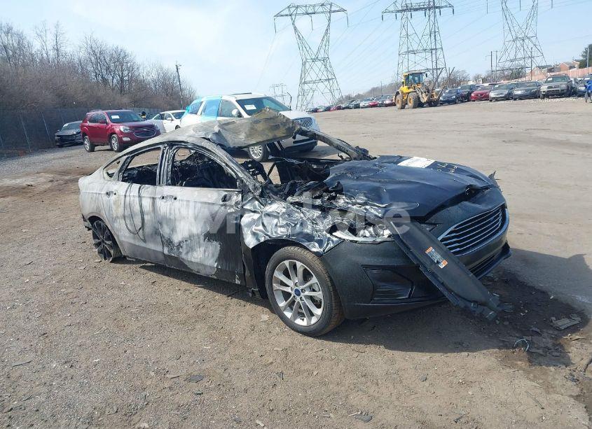2020 Ford Fusion HYBRID SE (VIN 3FA6P0LU1LR183729) main photo