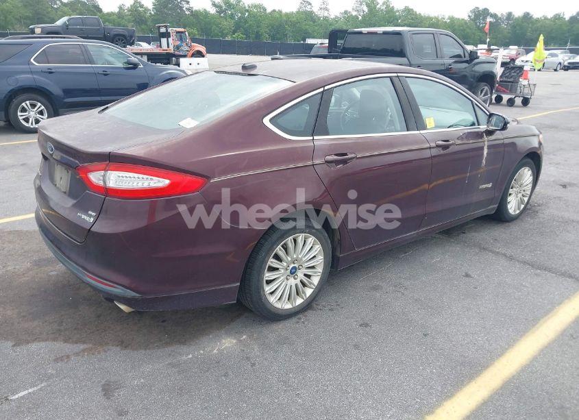 Photo 4 of 2013 Ford Fusion HYBRID SE (VIN 3FA6P0LU2DR178539)