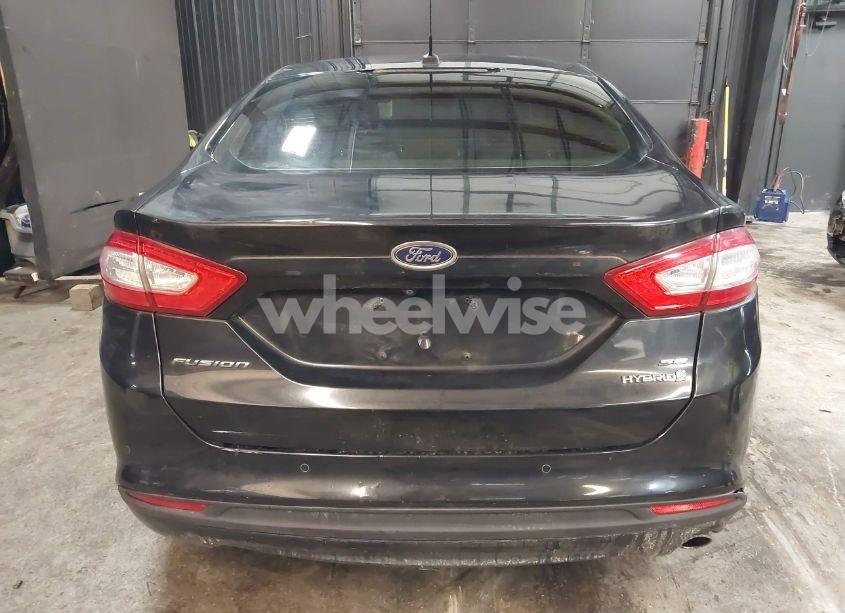 Photo 17 of 2013 Ford Fusion HYBRID SE (VIN 3FA6P0LU2DR232423)