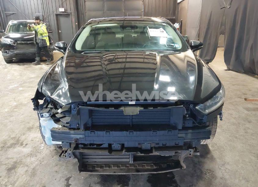 Photo 6 of 2013 Ford Fusion HYBRID SE (VIN 3FA6P0LU2DR232423)