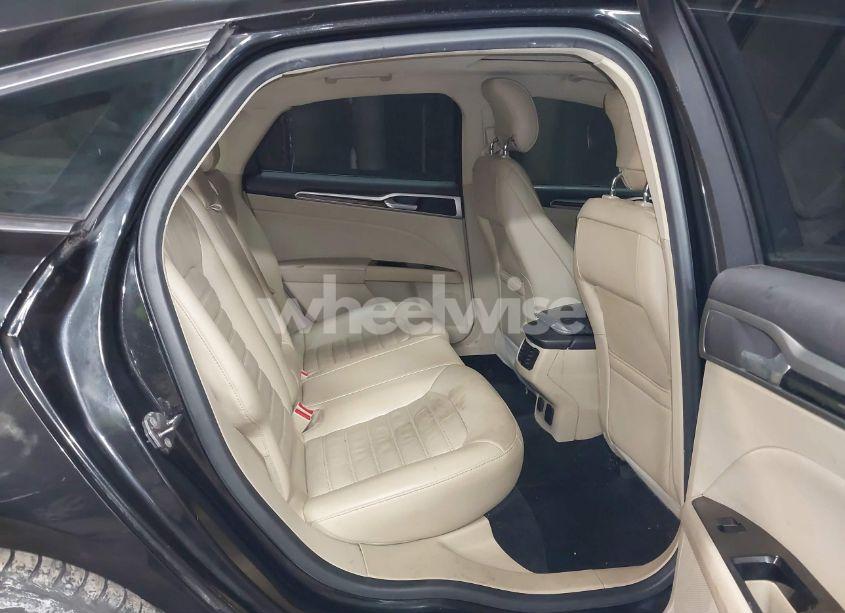 Photo 8 of 2013 Ford Fusion HYBRID SE (VIN 3FA6P0LU2DR232423)