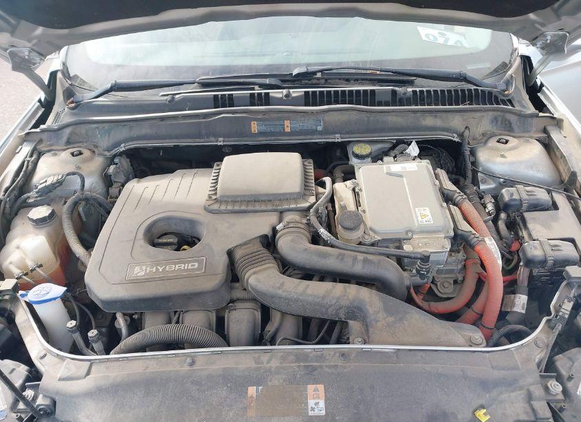 Photo 10 of 2013 Ford Fusion HYBRID SE (VIN 3FA6P0LU2DR298602)