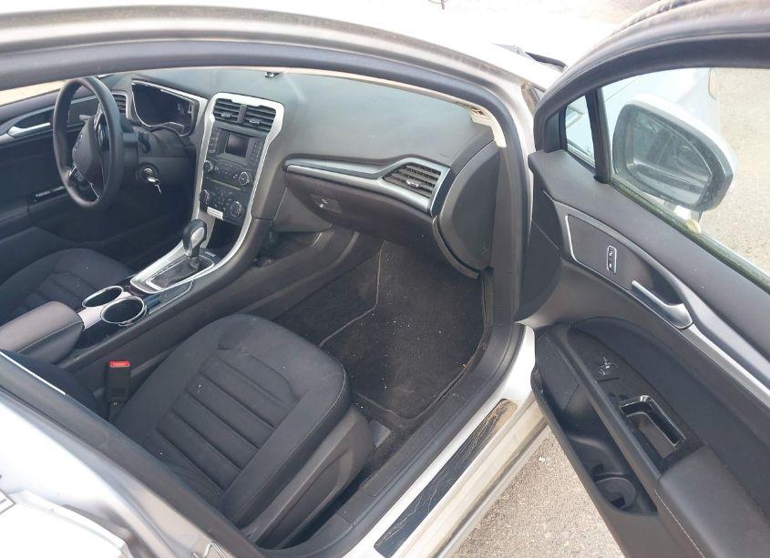 Photo 5 of 2013 Ford Fusion HYBRID SE (VIN 3FA6P0LU2DR298602)