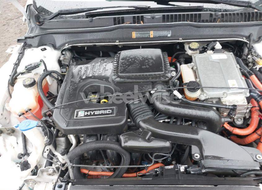 Photo 10 of 2014 Ford Fusion HYBRID SE (VIN 3FA6P0LU2ER107827)