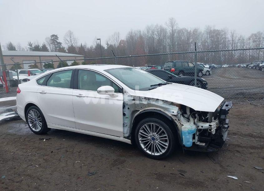 Photo 14 of 2014 Ford Fusion HYBRID SE (VIN 3FA6P0LU2ER107827)