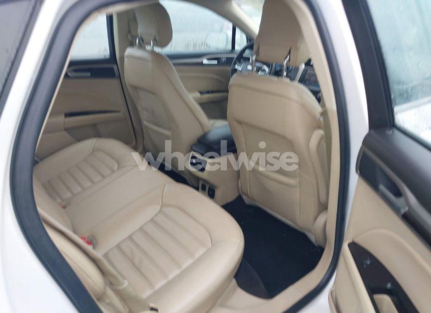 Photo 8 of 2014 Ford Fusion HYBRID SE (VIN 3FA6P0LU2ER107827)