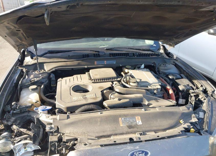 Photo 10 of 2014 Ford Fusion HYBRID SE (VIN 3FA6P0LU2ER136695)