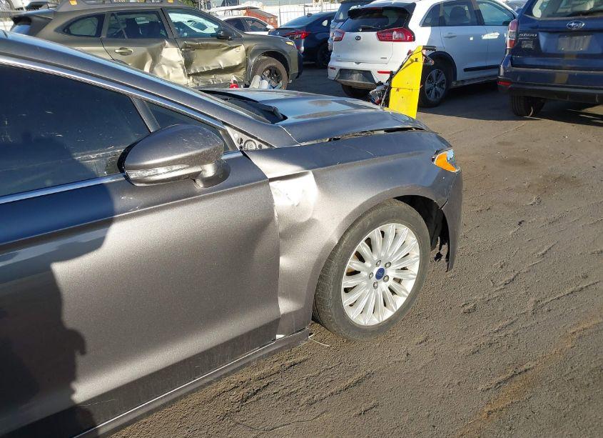 Photo 17 of 2014 Ford Fusion HYBRID SE (VIN 3FA6P0LU2ER136695)