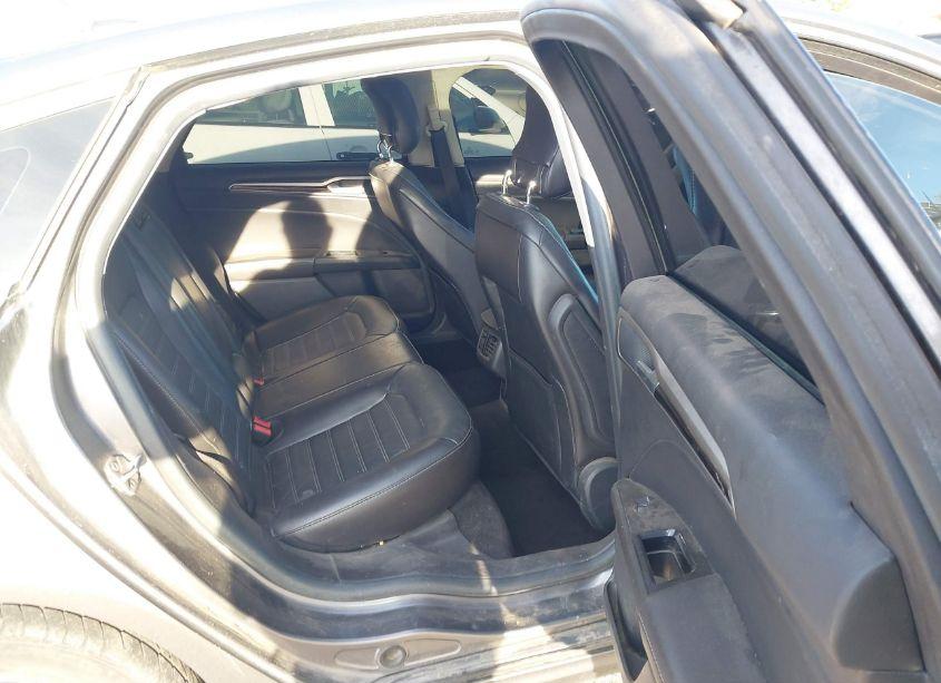 Photo 8 of 2014 Ford Fusion HYBRID SE (VIN 3FA6P0LU2ER136695)