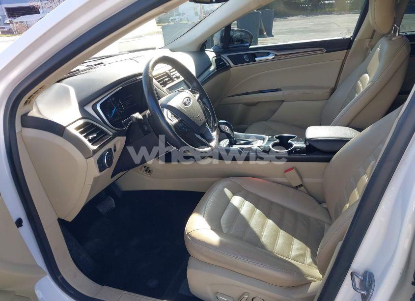 Photo 5 of 2014 Ford Fusion HYBRID SE (VIN 3FA6P0LU2ER170460)