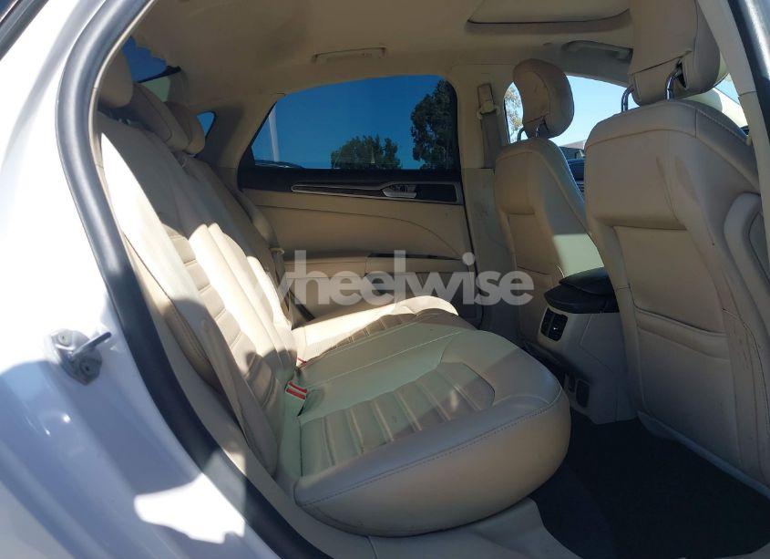 Photo 8 of 2014 Ford Fusion HYBRID SE (VIN 3FA6P0LU2ER170460)