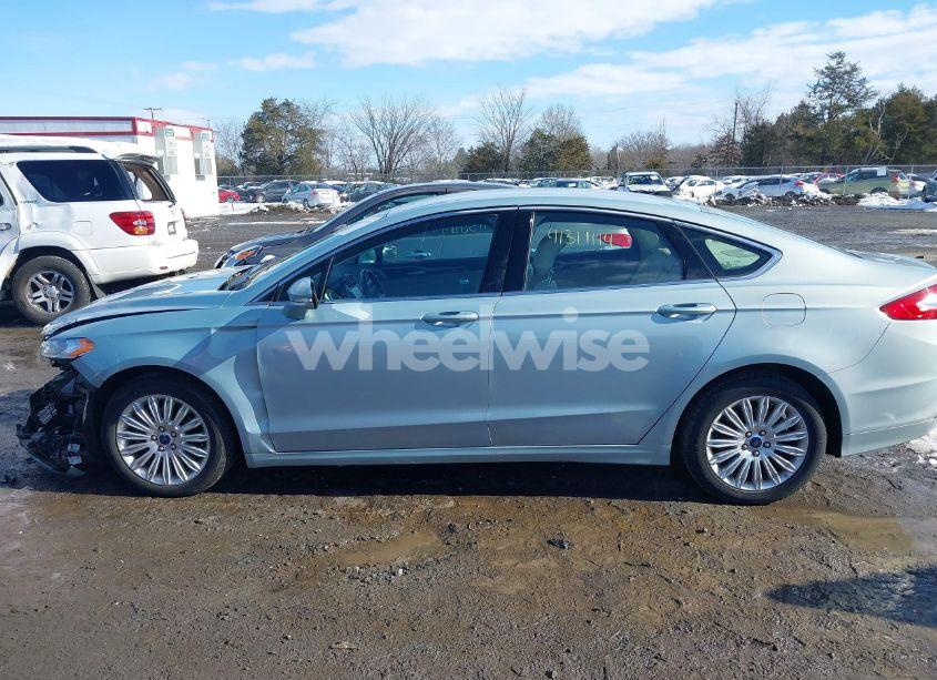 Photo 14 of 2014 Ford Fusion HYBRID SE (VIN 3FA6P0LU2ER182740)