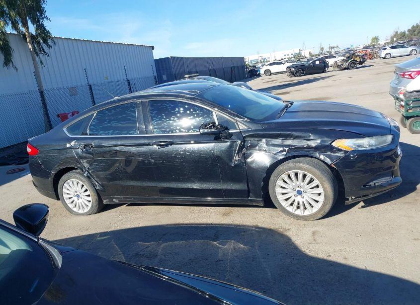 Photo 13 of 2014 Ford Fusion HYBRID SE (VIN 3FA6P0LU2ER234514)