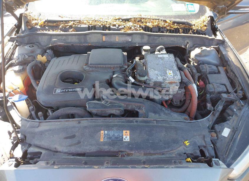 Photo 10 of 2014 Ford Fusion HYBRID SE (VIN 3FA6P0LU2ER242869)