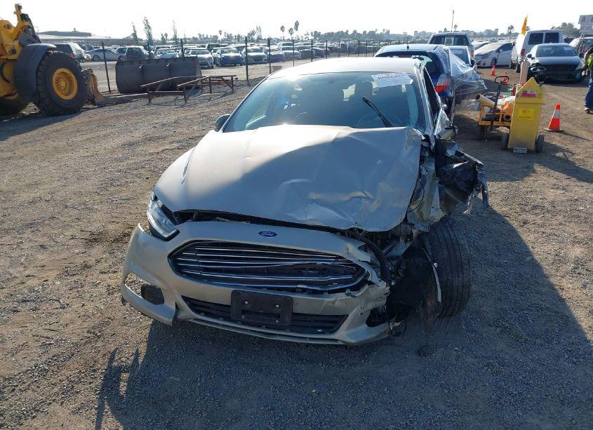 Photo 11 of 2015 Ford Fusion HYBRID SE (VIN 3FA6P0LU2FR163249)