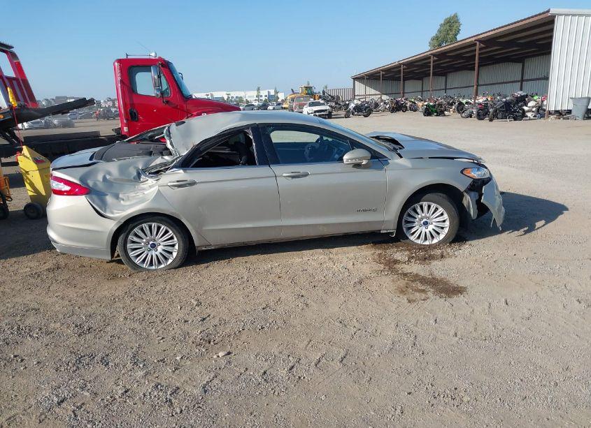 Photo 12 of 2015 Ford Fusion HYBRID SE (VIN 3FA6P0LU2FR163249)
