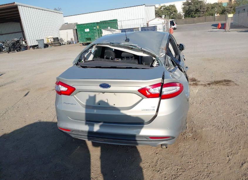 Photo 15 of 2015 Ford Fusion HYBRID SE (VIN 3FA6P0LU2FR163249)