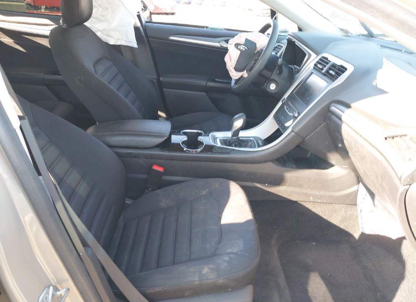 Photo 5 of 2015 Ford Fusion HYBRID SE (VIN 3FA6P0LU2FR163249)