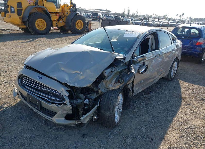 Photo 6 of 2015 Ford Fusion HYBRID SE (VIN 3FA6P0LU2FR163249)