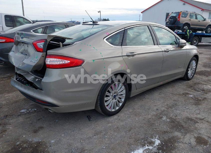Photo 4 of 2015 Ford Fusion HYBRID SE (VIN 3FA6P0LU2FR265621)