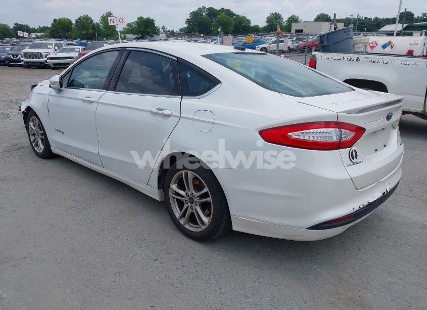 Photo 3 of 2015 Ford Fusion HYBRID SE (VIN 3FA6P0LU2FR305597)