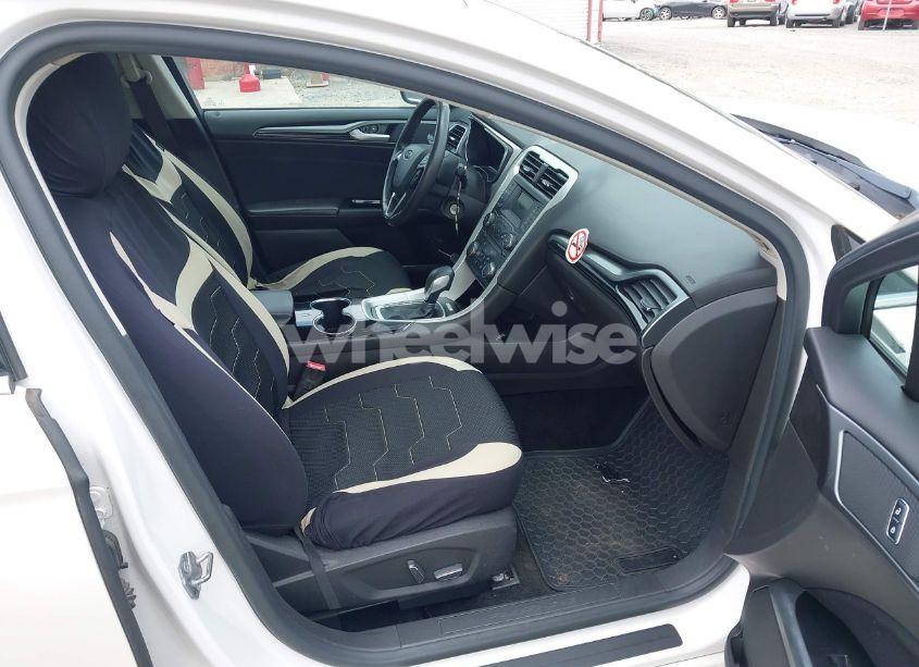 Photo 5 of 2015 Ford Fusion HYBRID SE (VIN 3FA6P0LU2FR305597)