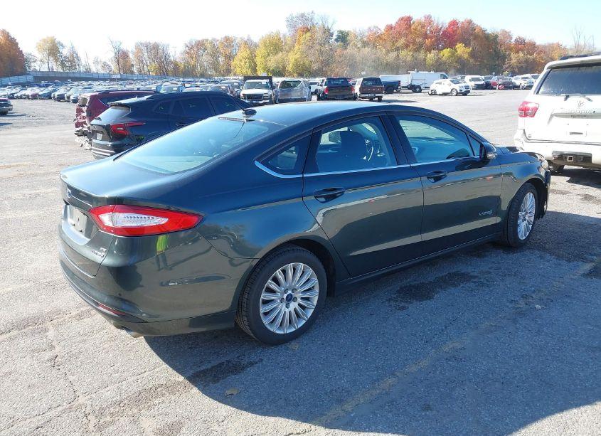 Photo 4 of 2016 Ford Fusion HYBRID SE (VIN 3FA6P0LU2GR123979)