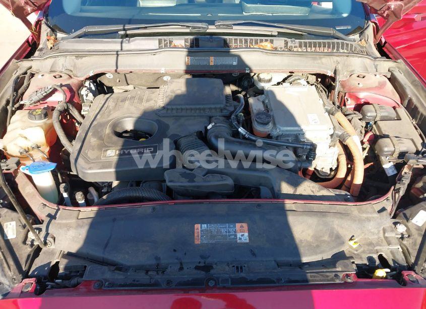 Photo 10 of 2016 Ford Fusion HYBRID SE (VIN 3FA6P0LU2GR187567)