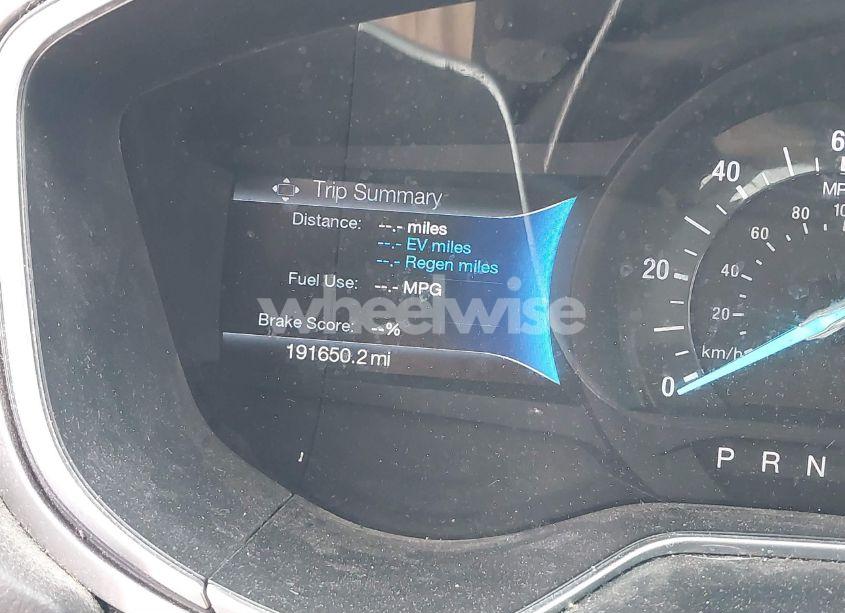 Photo 16 of 2016 Ford Fusion HYBRID SE (VIN 3FA6P0LU2GR340755)