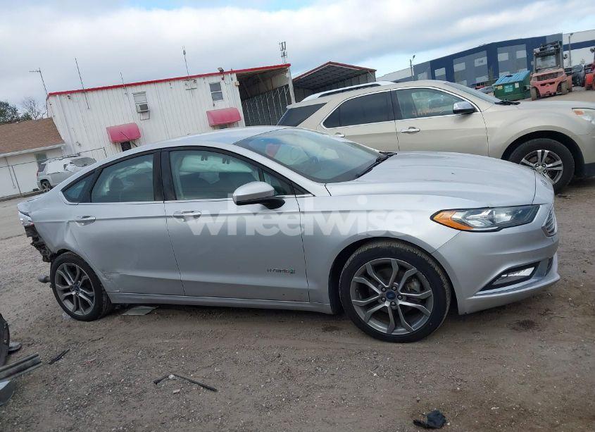 Photo 14 of 2017 Ford Fusion HYBRID SE (VIN 3FA6P0LU2HR222948)