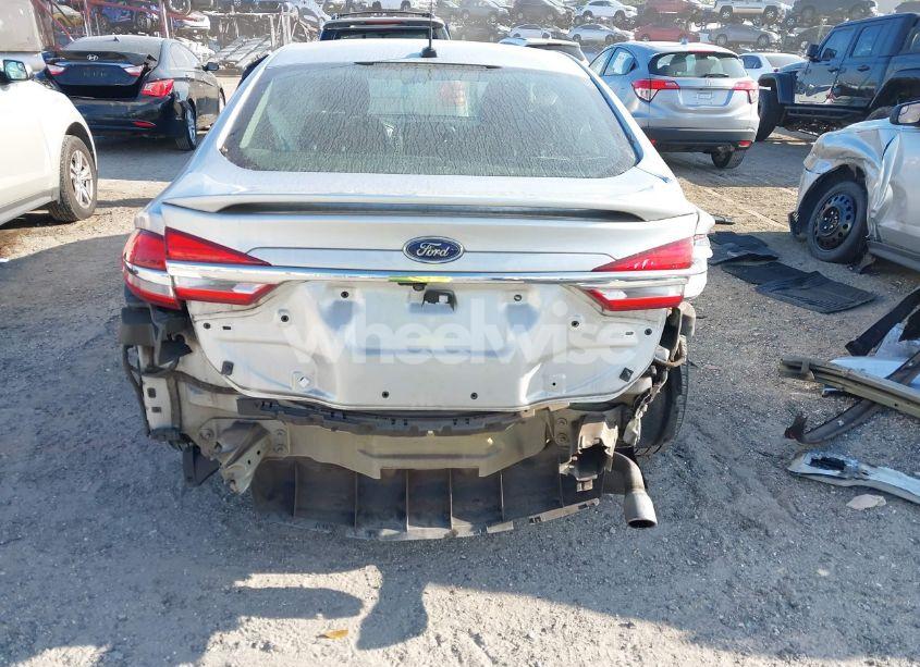 Photo 6 of 2017 Ford Fusion HYBRID SE (VIN 3FA6P0LU2HR222948)
