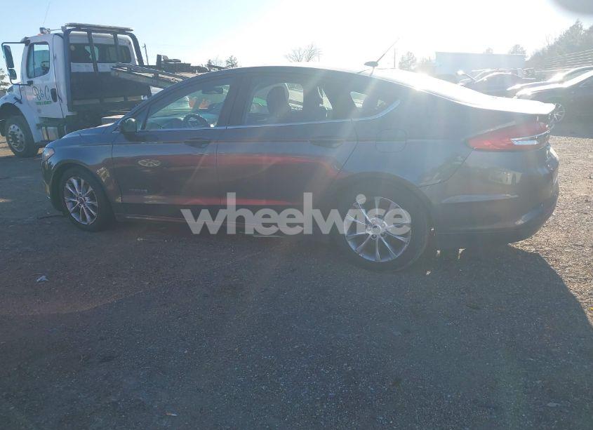 Photo 14 of 2017 Ford Fusion HYBRID SE (VIN 3FA6P0LU2HR286228)